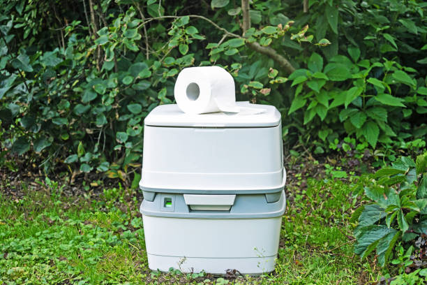 Best Affordable portable toilet rental  in Auburndale, FL