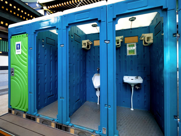Best Construction site porta potty rental  in Auburndale, FL